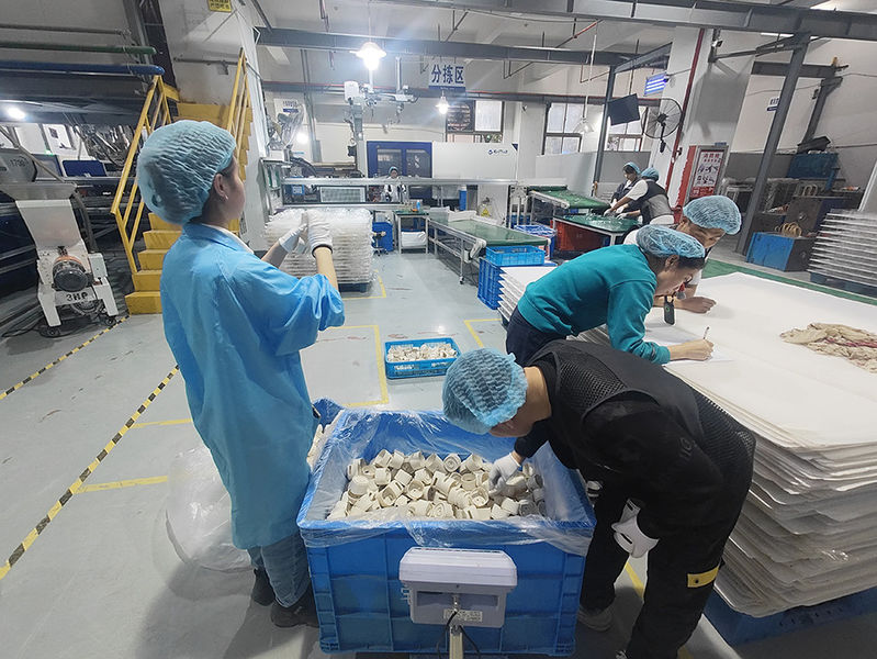 Hangzhou Jianjia Household Supplies Co.,Ltd. производственная линия производителя
